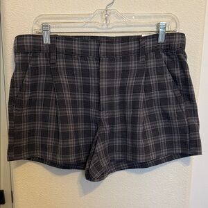 Women’s Plaid Gray Shorts